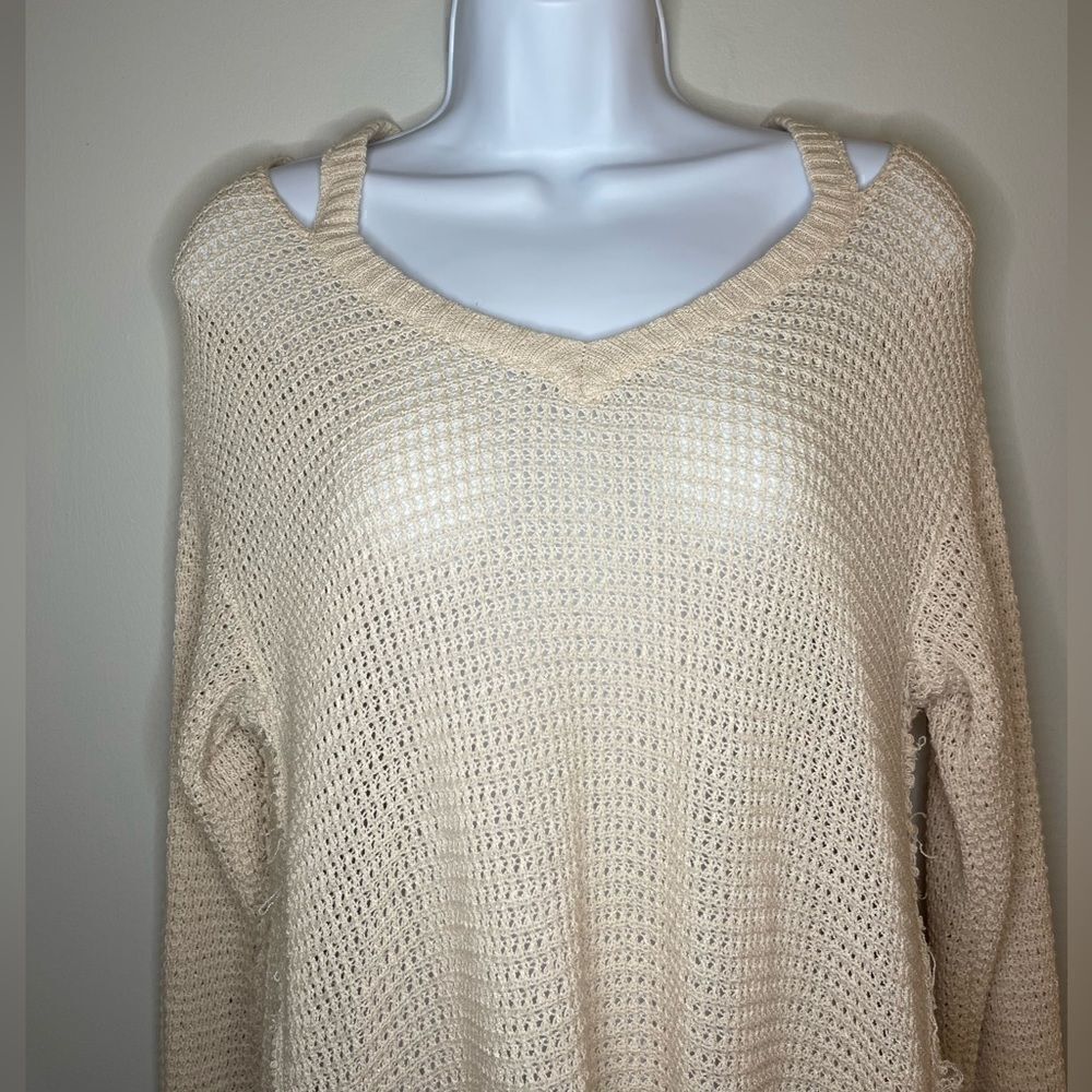 Hem & Thread Breeze Cotton Cold Shoulder Sweater Beige Size Large - Picture 5 of 6